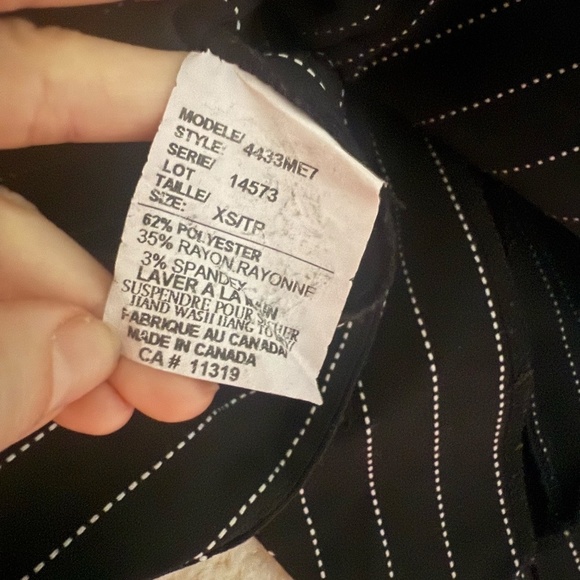 RARE FIND! Vintage Garage Clothing Black Pinstriped Collared Vest - Size Small - Picture 7 of 7